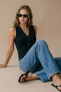 TWISTED FRONT V-NECK SLEEVELESS SWEATER TOP